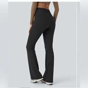 Halara UltraSculpt High Waisted Tummy
Control Shaping Flare Leggings - MED XTall